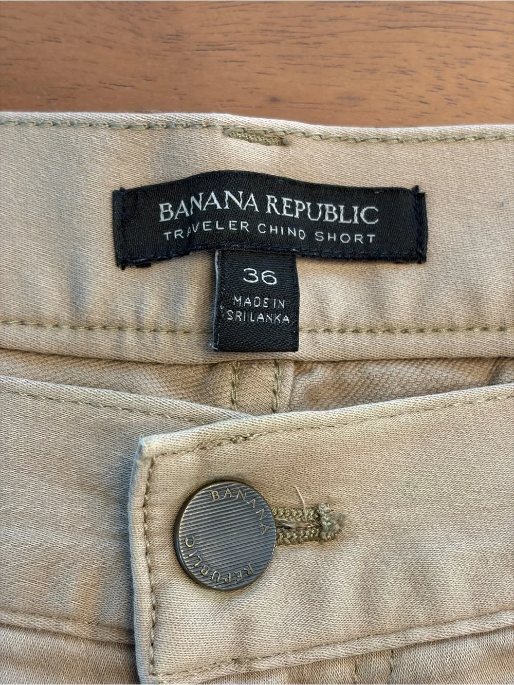 Banana Republic Men's Tan Flat-Front Cotton Shorts